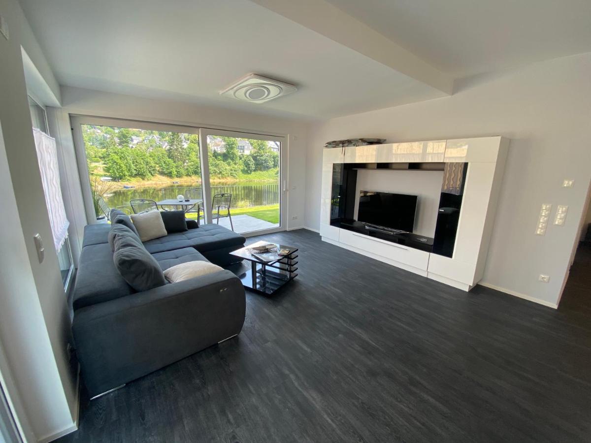 Apartments Saaldorf-Ferienhaus Mit 6 Apartments 45Qm-120Qm Direkt Am Thueringer Meer-Bleilochtalsperre Bad Lobenstein Kültér fotó